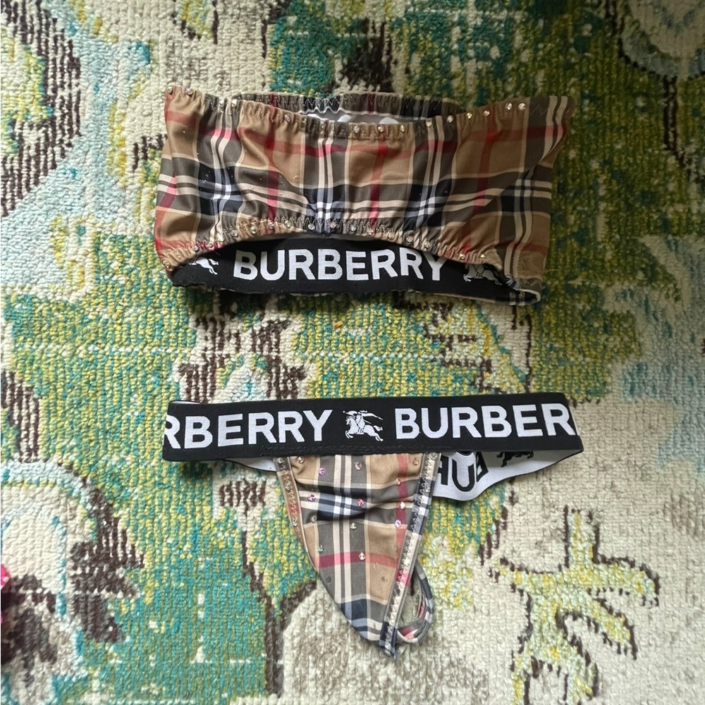 Two-piece dancewear